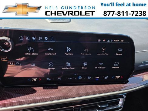 Used 2026 Chevrolet Traverse Z71 w/ Enhanced Driving Package AWD/4WD image 23