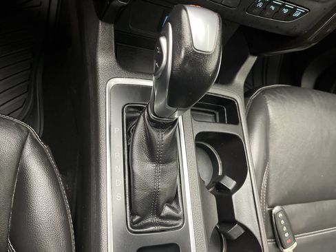 Used 2019 Ford Escape Titanium AWD/4WD image 26