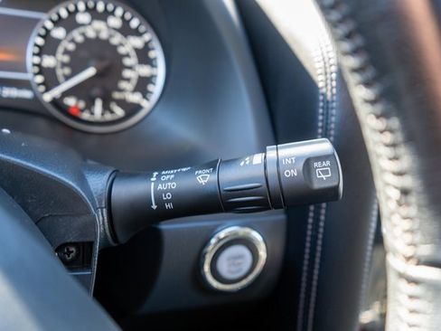 Used 2022 Nissan Armada Platinum w/ Captain's Chairs Package image 30