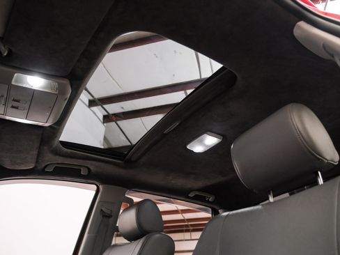Used 2010 Toyota Tundra Platinum image 5
