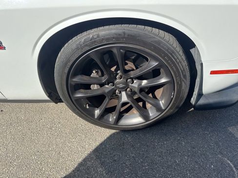 Used 2020 Dodge Challenger R/T Scat Pack image 3