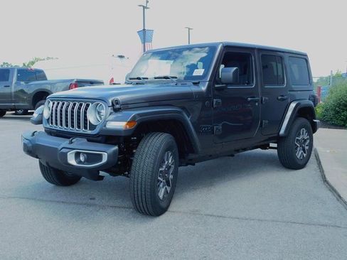 New 2025 Jeep Wrangler Sahara w/ Safety Group image 4