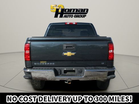 Used 2018 Chevrolet Silverado 1500 LT AWD/4WD image 4