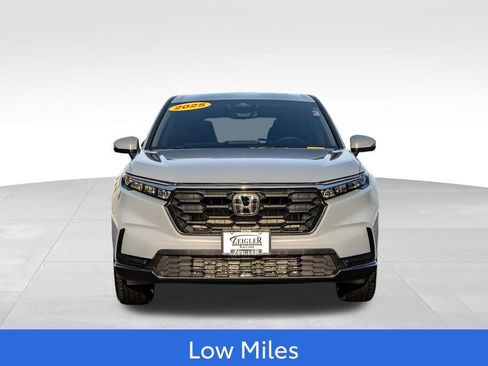 Used 2025 Honda CR-V LX image 2