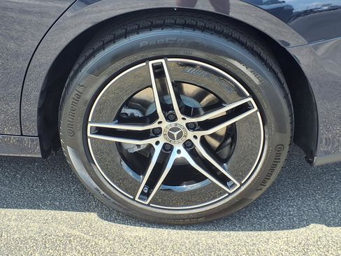 New 2026 Mercedes-Benz E 350 4MATIC Sedan image 9