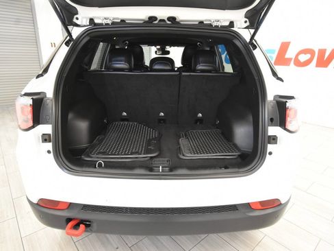 Used 2024 Jeep Compass Trailhawk AWD/4WD image 34