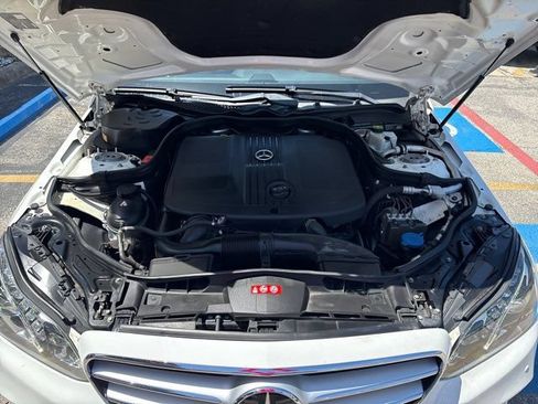 Used 2014 Mercedes-Benz E 250 BlueTEC Sedan image 67