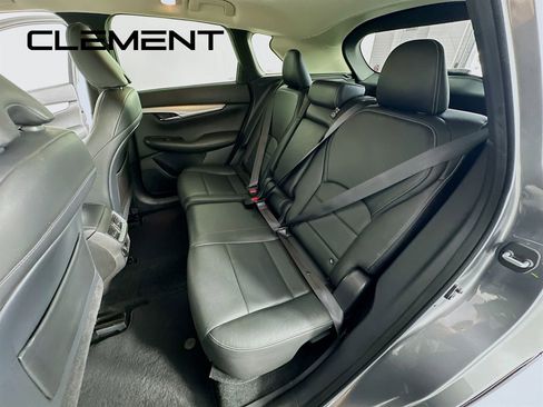 Used 2019 INFINITI QX50 Luxe image 32