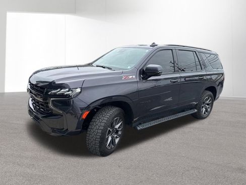 Used 2023 Chevrolet Tahoe Z71 w/ Luxury Package AWD/4WD image 29