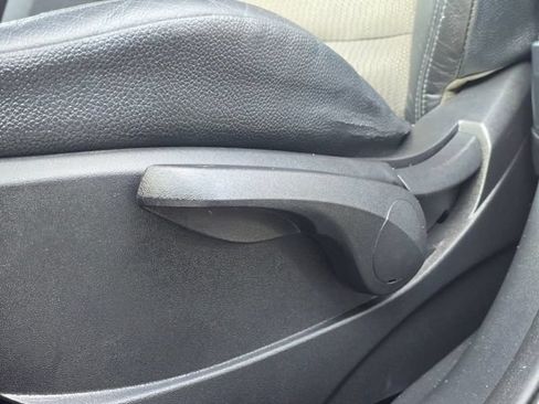 Used 2012 Hyundai Tucson GLS FWD image 25