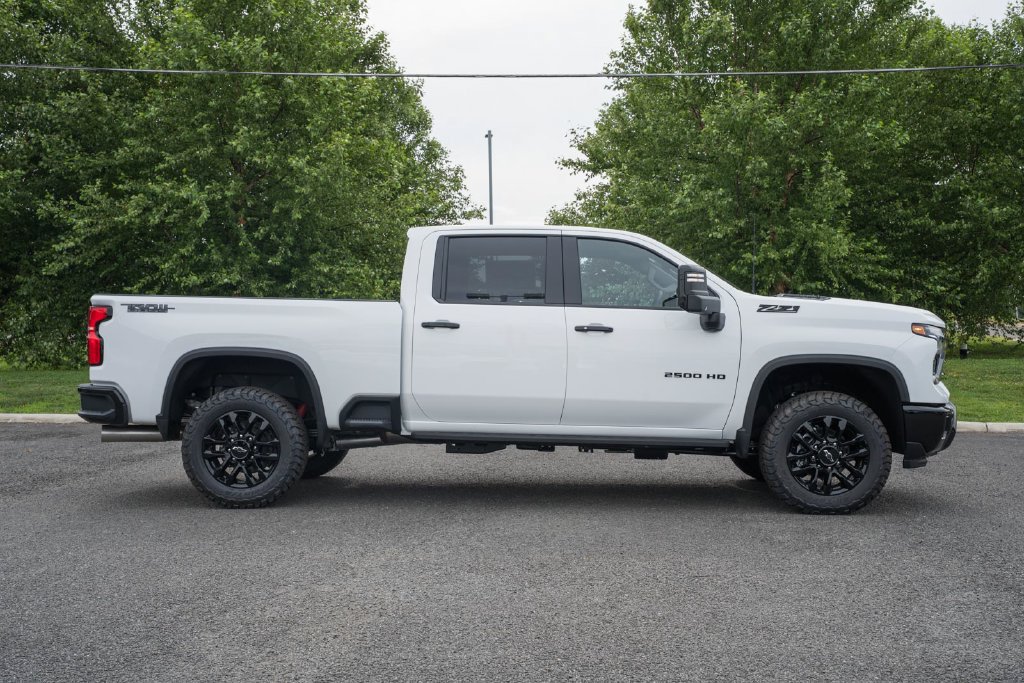 New 2026 Chevrolet Silverado 2500 LT w/ Trail Boss Package AWD/4WD image 4