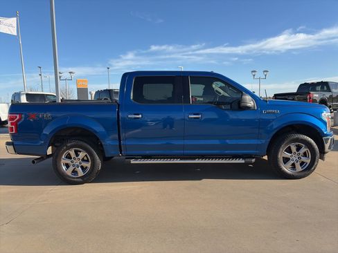 Used 2018 Ford F150 XLT w/ XTR Package image 6