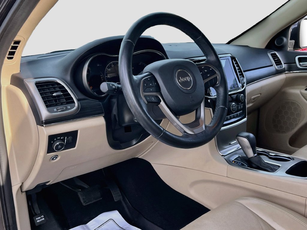 Used 2020 Jeep Grand Cherokee Limited w/ Luxury Group II RWD image 9