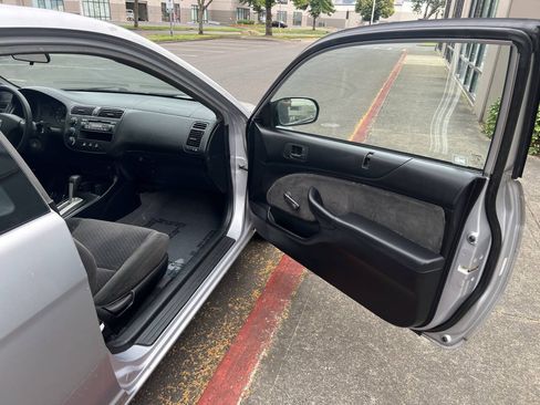 Used 2004 Honda Civic VP image 9