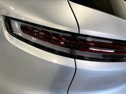 New 2026 Porsche Cayenne E-Hybrid AWD/4WD image 25