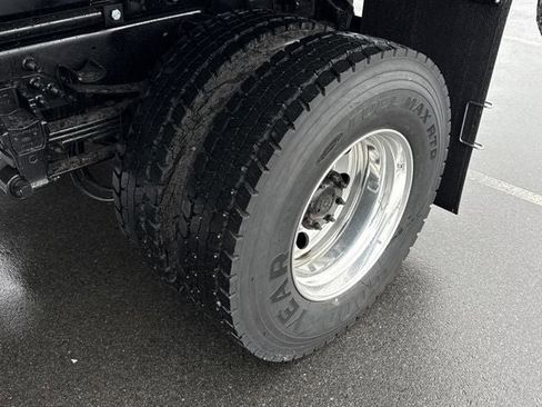 New 2027 Ford F750 2WD Regular Cab Super Duty image 34