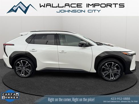 Used 2024 Toyota bZ4X Limited image 6