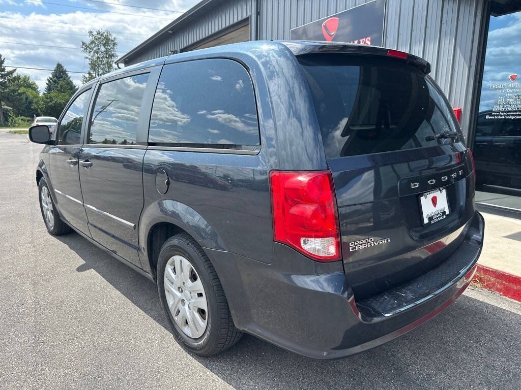 Used 2014 Dodge Grand Caravan American Value Package FWD image 3
