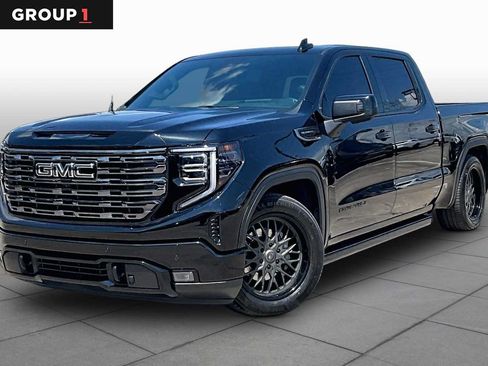 Used 2018 GMC Sierra 1500 SLT w/ Enhanced Driver Alert Package RWD image 1