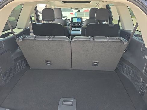 New 2025 Lincoln Aviator 2WD w/ Equipment Group 101A image 30