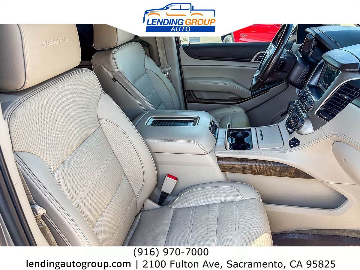 Used 2019 GMC Yukon XL Denali AWD/4WD image 15