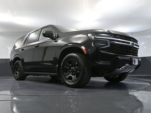 Used 2021 Chevrolet Tahoe 4WD w/ Remote Keyless Entry Package image 47