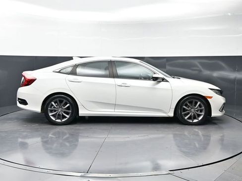 Used 2020 Honda Civic EX image 4