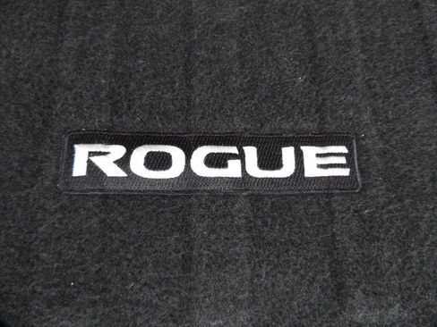 Used 2023 Nissan Rogue SV FWD image 21