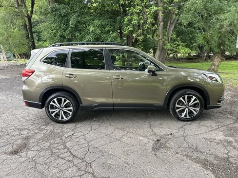 Certified 2023 Subaru Forester Limited AWD/4WD image 9