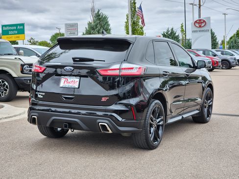 Used 2019 Ford Edge ST w/ Equipment Group 401A AWD/4WD image 3