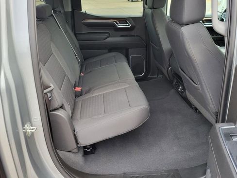 Certified 2023 Chevrolet Silverado 1500 LT AWD/4WD image 11