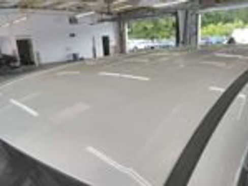 Used 2024 Chrysler Pacifica Touring-L FWD image 16