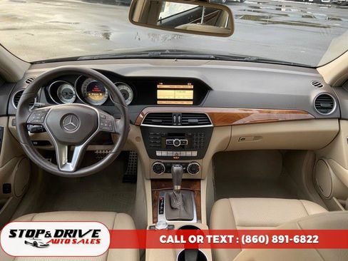 Used 2012 Mercedes-Benz C 300 Sport image 11
