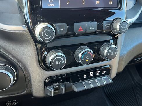 Certified 2025 RAM 1500 Big Horn image 30