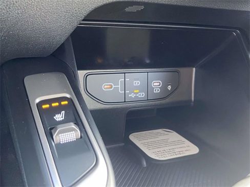 New 2026 Kia Sorento S image 19