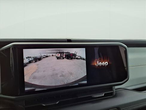 New 2025 Jeep Wrangler Sahara image 9