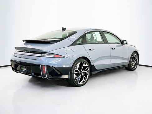 Used 2023 Hyundai Ioniq 6 Limited image 9