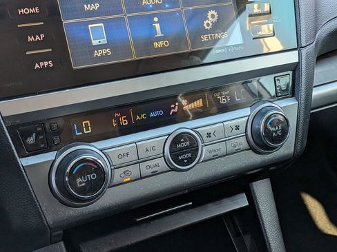 Used 2016 Subaru Outback 2.5i Limited image 23