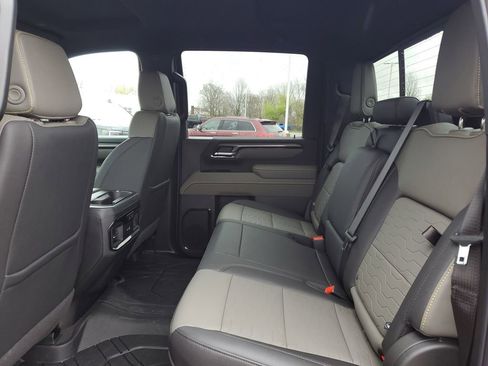 Used 2026 Chevrolet Silverado 2500 ZR2 image 28