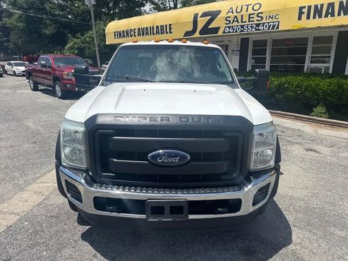 Used 2016 Ford F550 2WD Crew Cab Super Duty image 2