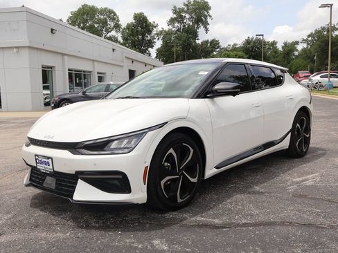 Used 2023 Kia EV6 GT-Line w/ GT-Line Suede Seat Package AWD/4WD image 3