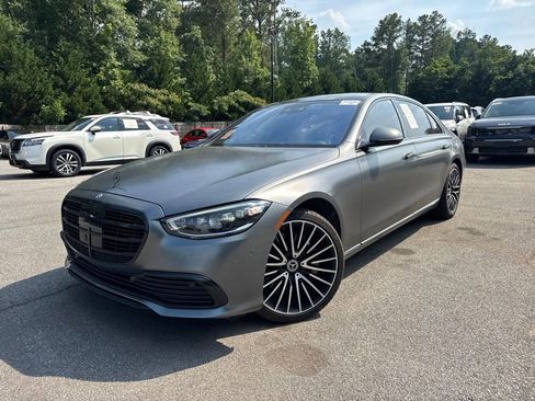 Used 2022 Mercedes-Benz S 580 4MATIC Sedan image 1