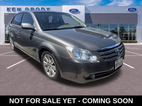 Used 2006 Toyota Avalon XLS FWD image 1