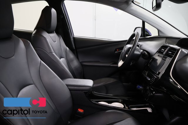Used 2016 Toyota Prius Four w/ Advanced Technology Package FWD image 29