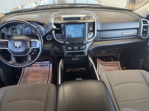 Used 2020 RAM 2500 Big Horn w/ Level 1 Equipment Group AWD/4WD image 28