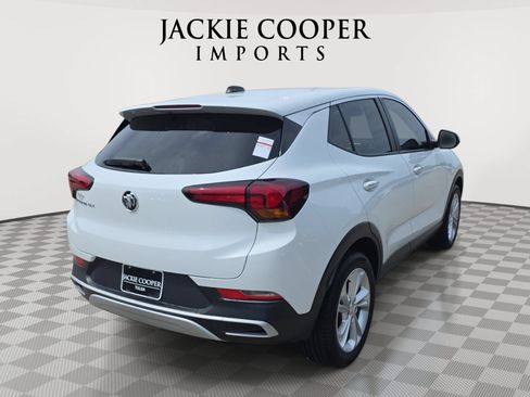 Used 2023 Buick Encore GX Preferred w/ Cold Weather Comfort Package FWD image 5
