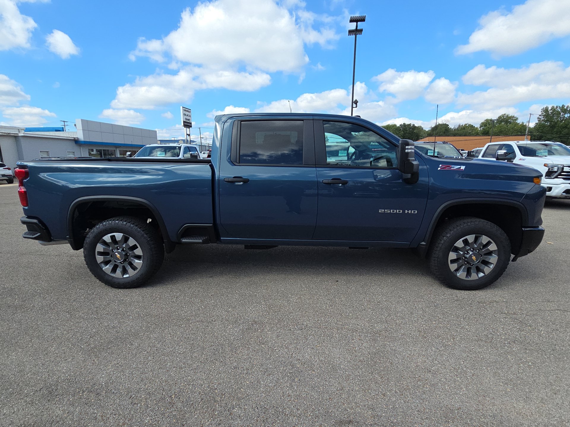 New 2026 Chevrolet Silverado 2500 Custom AWD/4WD image 10