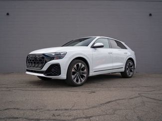 Used 2025 Audi Q8 Premium Plus w/ Premium Plus Package AWD/4WD video 1