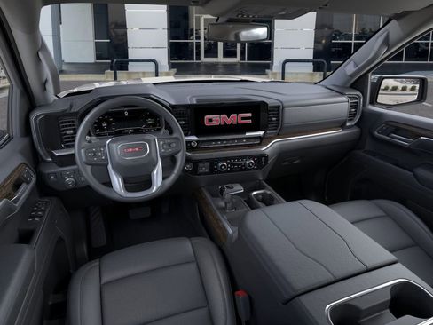 New 2026 GMC Sierra 1500 SLT image 15