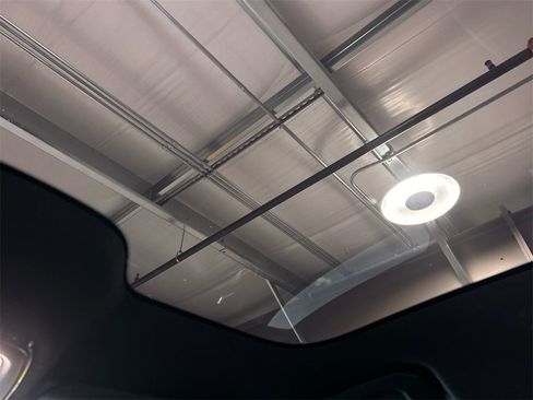 Certified 2023 Volvo C40 P8 Recharge Ultimate w/ Protection Package Premier image 25